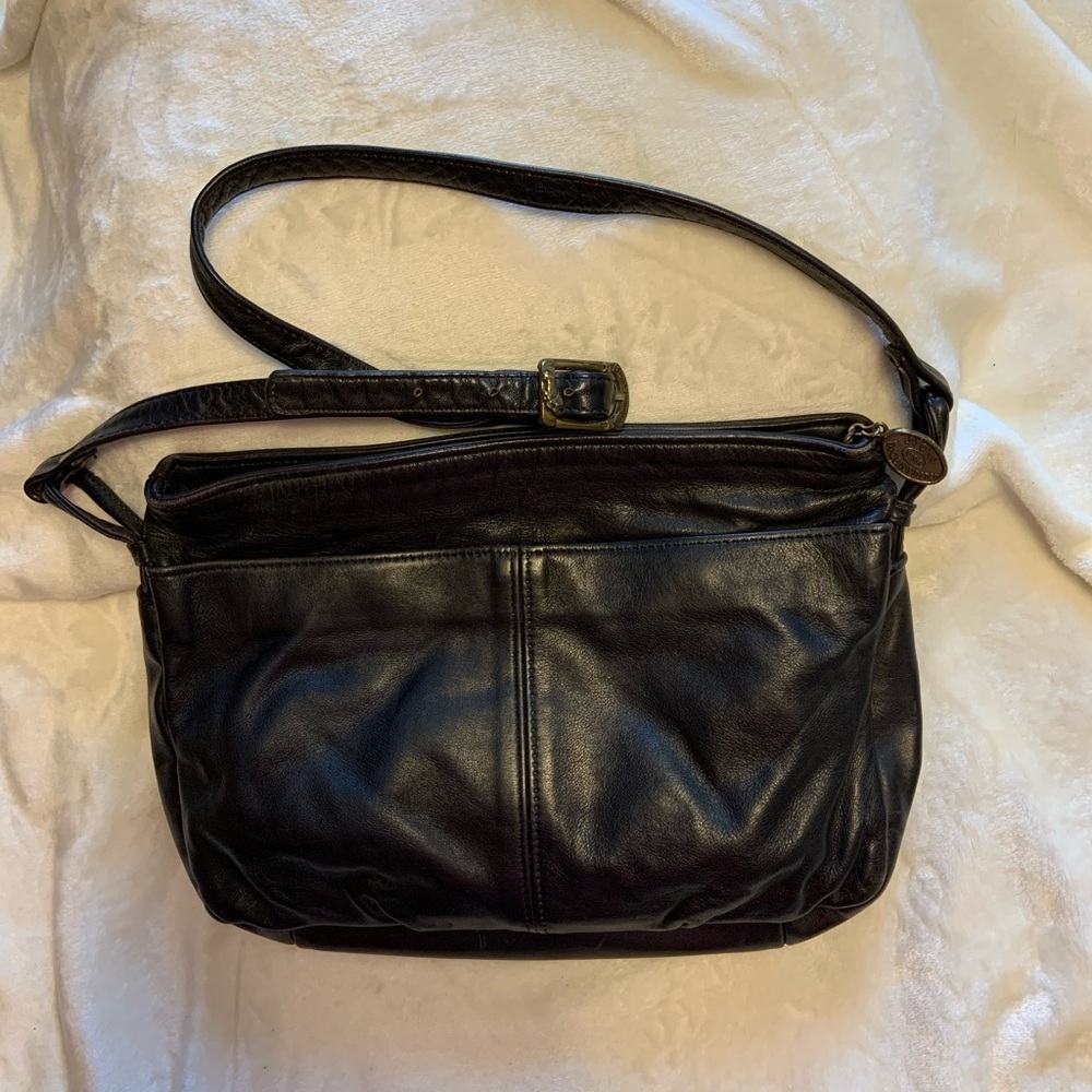 Stone Mountain Black Leather Shoulder Bag